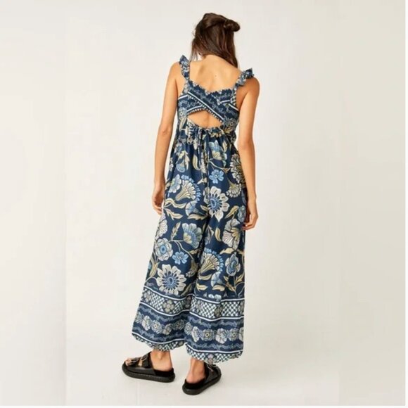 Free People Bali Albright Jumpsuit - NWOT - Picture 3 of 4